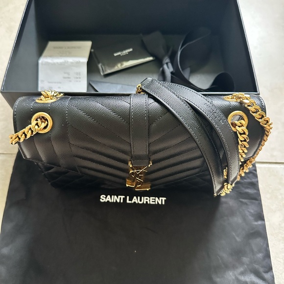 Saint Laurent medium envelope bag - Picture 4 of 15